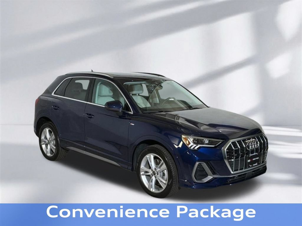 Used 2023 Audi Q3 2.0T Premium Plus w/ Premium Plus Package AWD/4WD image 11