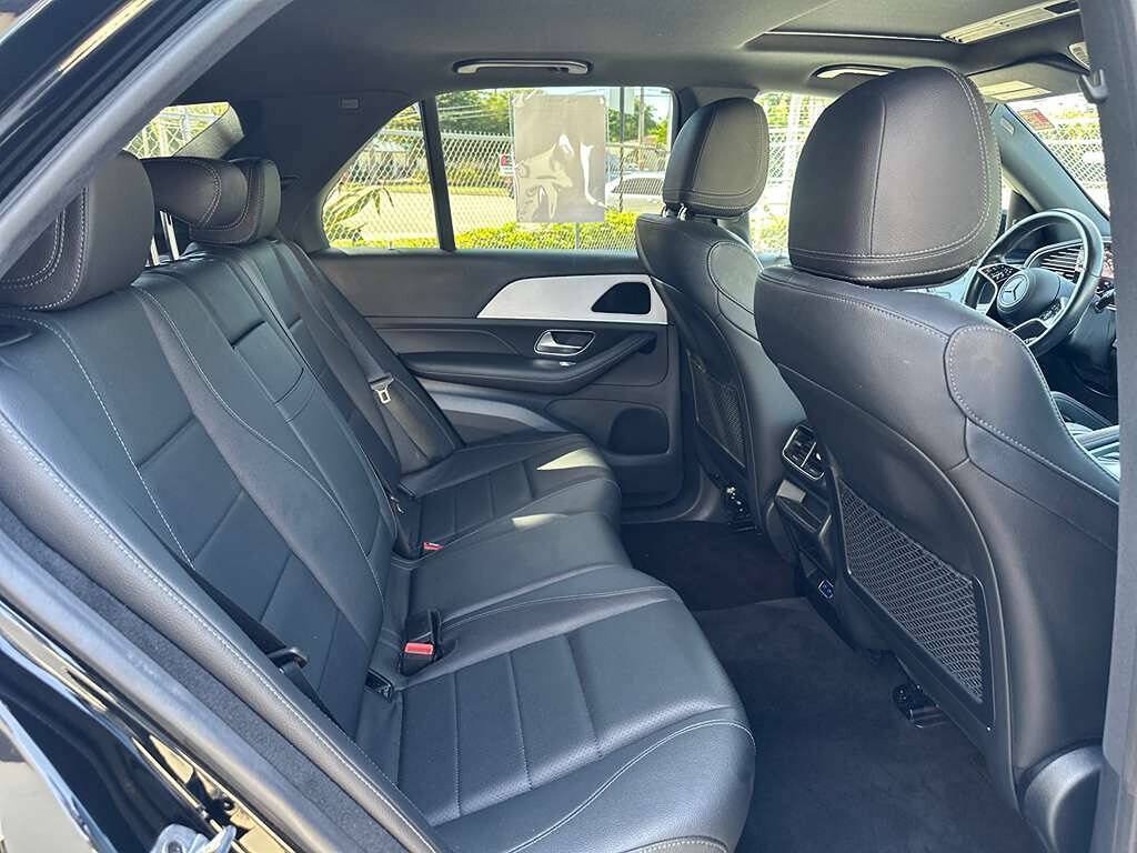 Used 2024 Mercedes-Benz GLE 450e 4MATIC image 14