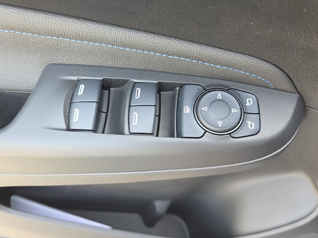 Certified 2024 Buick Envista Sport Touring w/ Convenience I Package FWD image 30