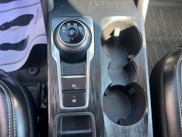 Used 2025 Ford Escape SE FWD image 32