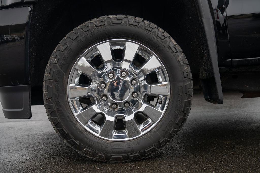 Used 2018 GMC Sierra 2500 Denali w/ Duramax Plus Package image 2