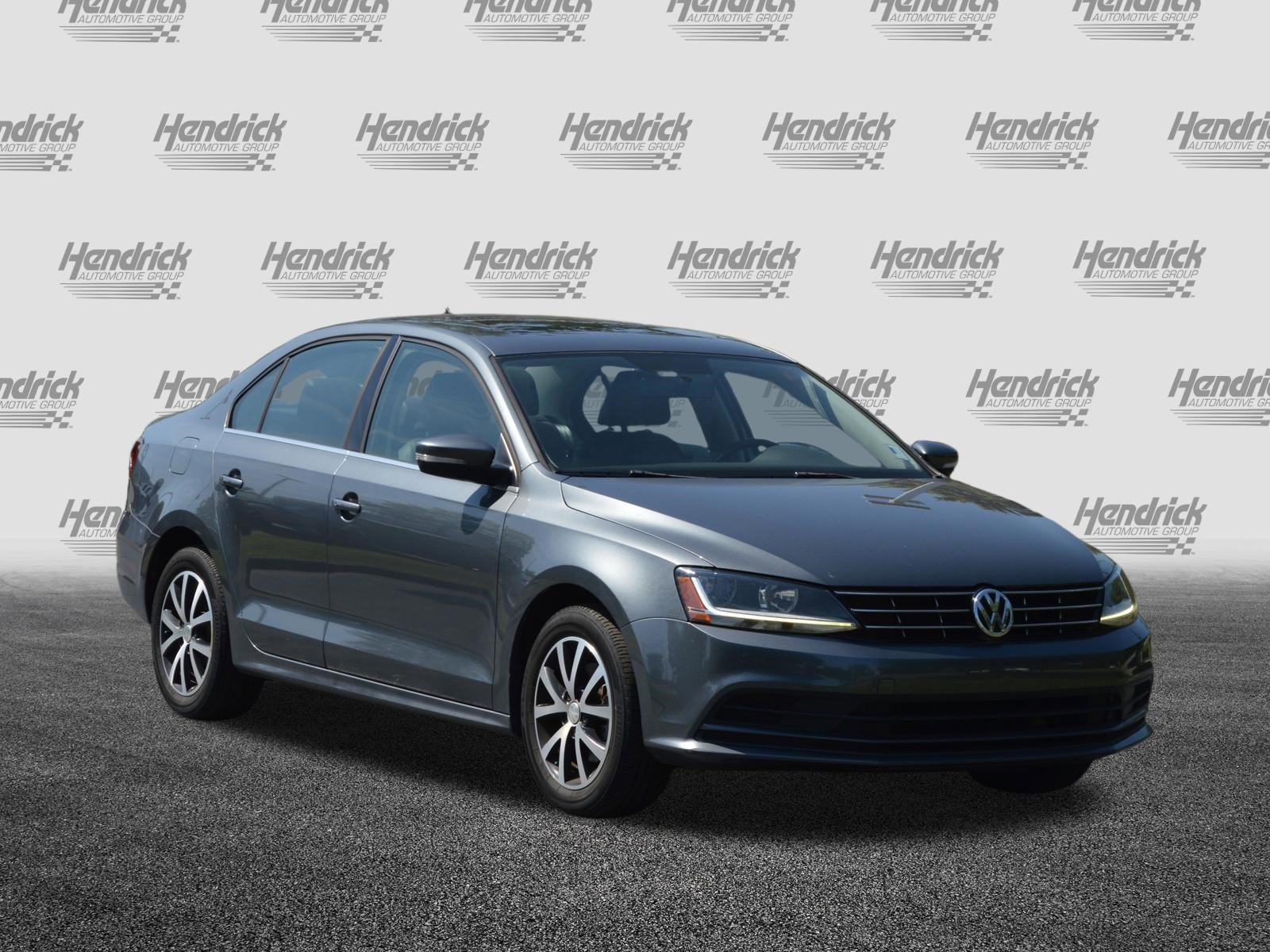 Used 2018 Volkswagen Jetta SE FWD image 5