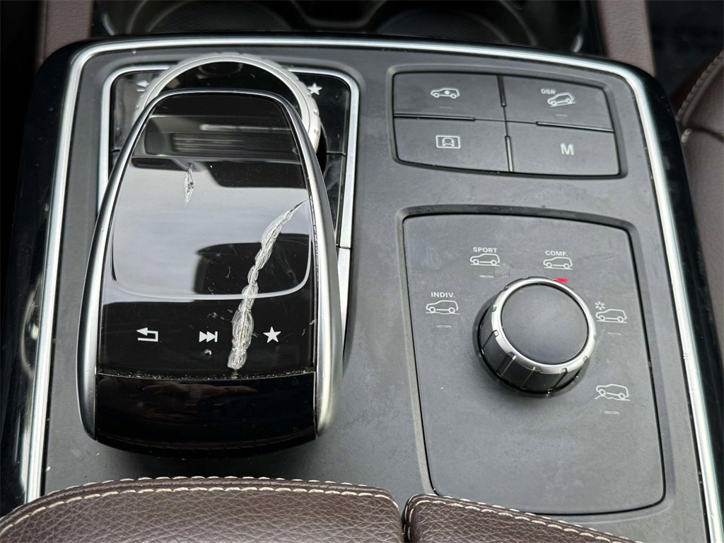 Used 2018 Mercedes-Benz GLS 450 4MATIC image 24