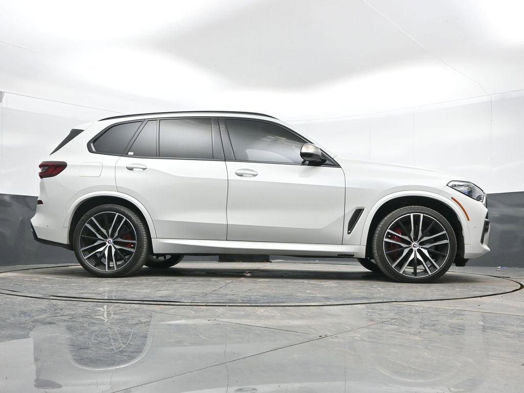 Used 2023 BMW X5 M50i w/ Executive Package image 47