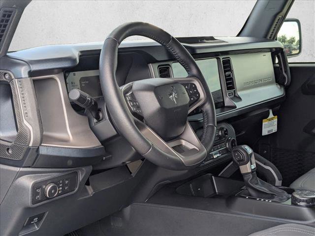 Used 2022 Ford Bronco Outer Banks image 9