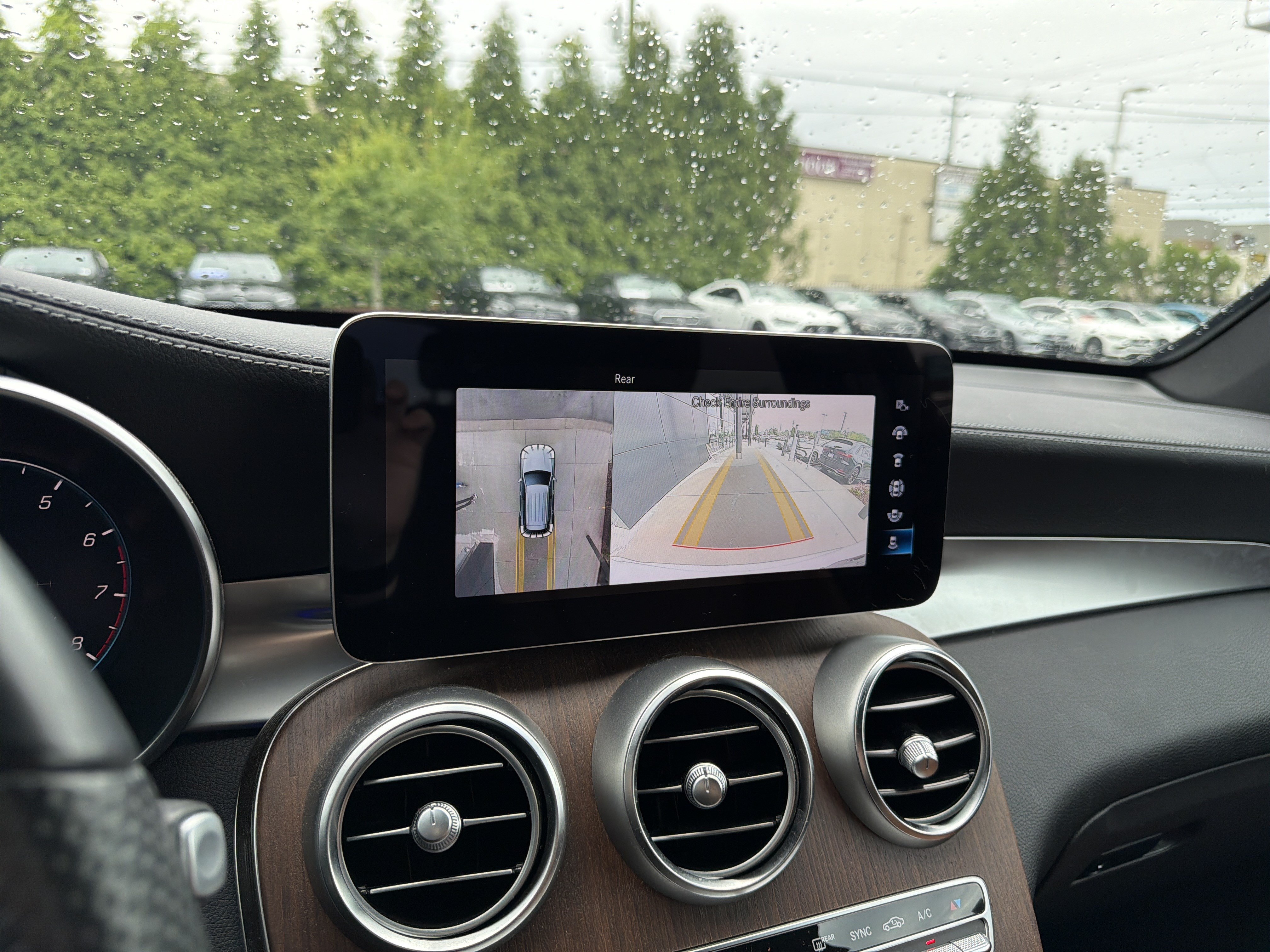 Certified 2020 Mercedes-Benz GLC 300 image 26