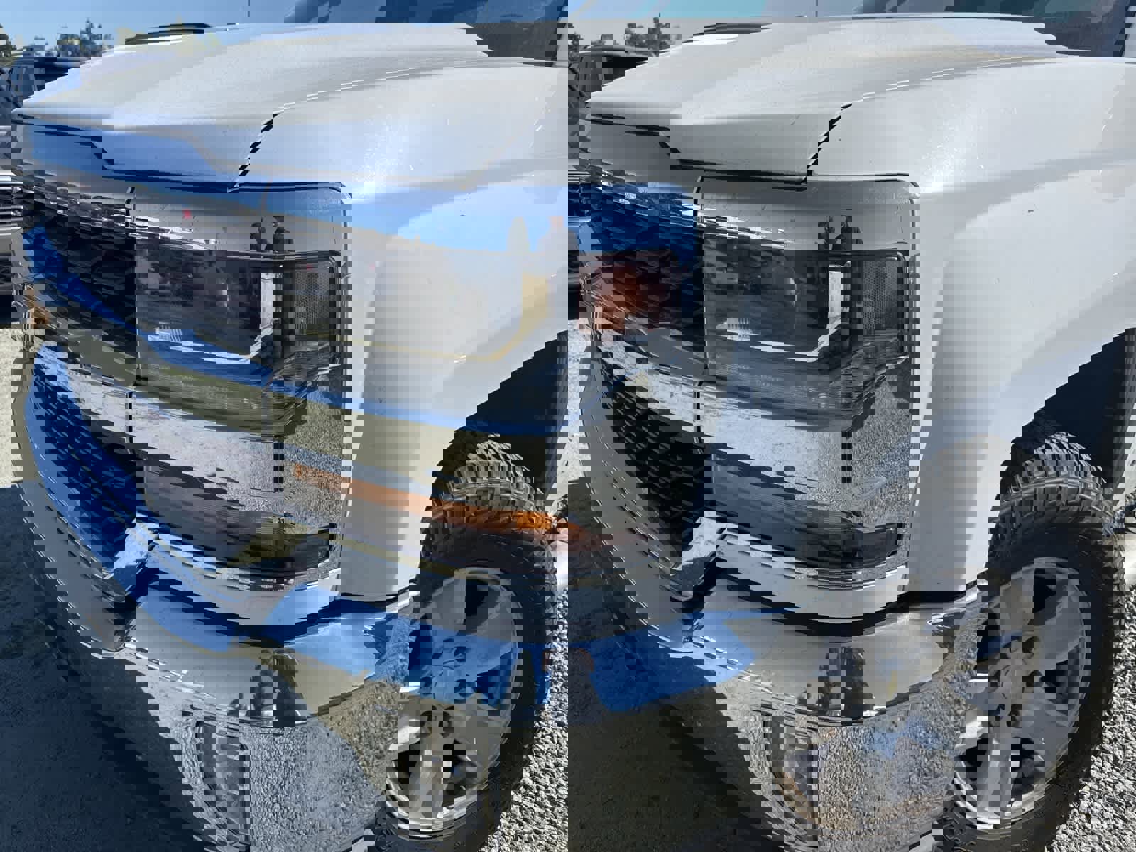 Used 2017 Chevrolet Silverado 1500 LT w/ All Star Edition image 9