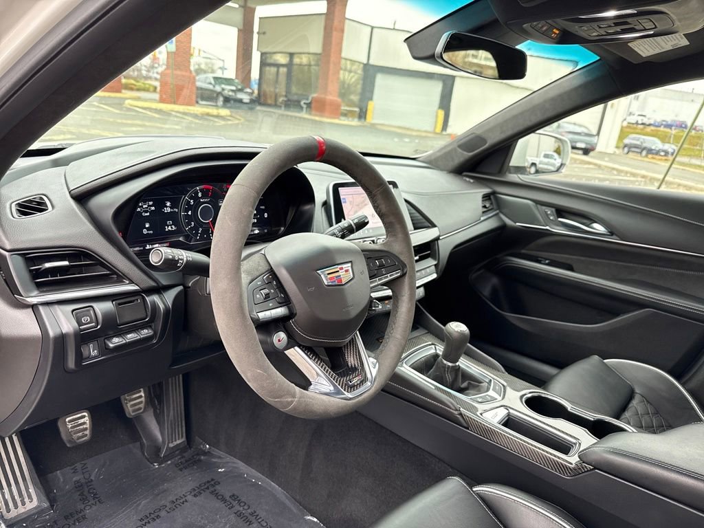 Certified 2022 Cadillac CT4 V Blackwing w/ Technology Package image 12