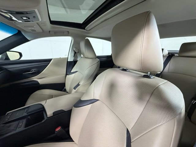 Used 2020 Lexus ES 350 w/ Accessory Package 2 FWD image 15