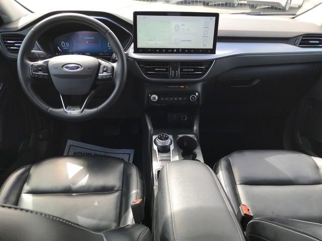 Used 2023 Ford Escape Platinum AWD/4WD image 5