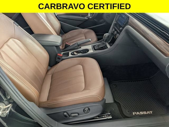 Used 2022 Volkswagen Passat 2.0T FWD image 31