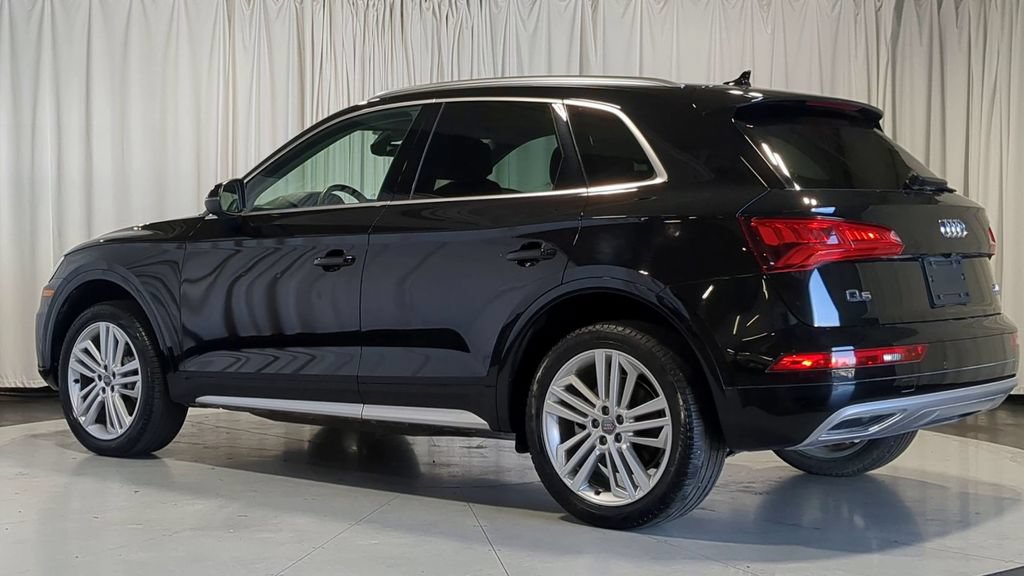 Used 2018 Audi Q5 2.0T Premium Plus w/ Premium Plus Package AWD/4WD image 8