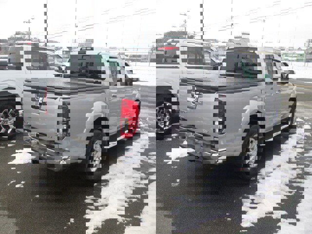 Used 2019 Nissan Frontier SV image 6