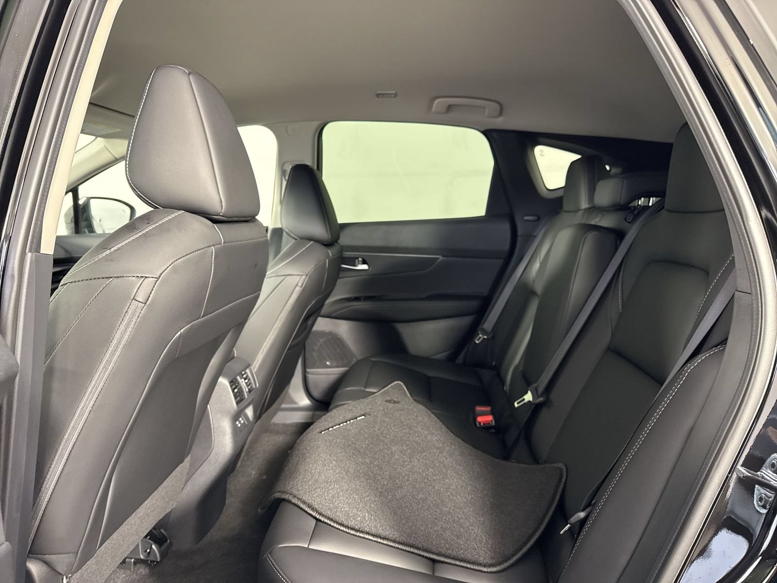 New 2026 Nissan Murano SV AWD/4WD image 21