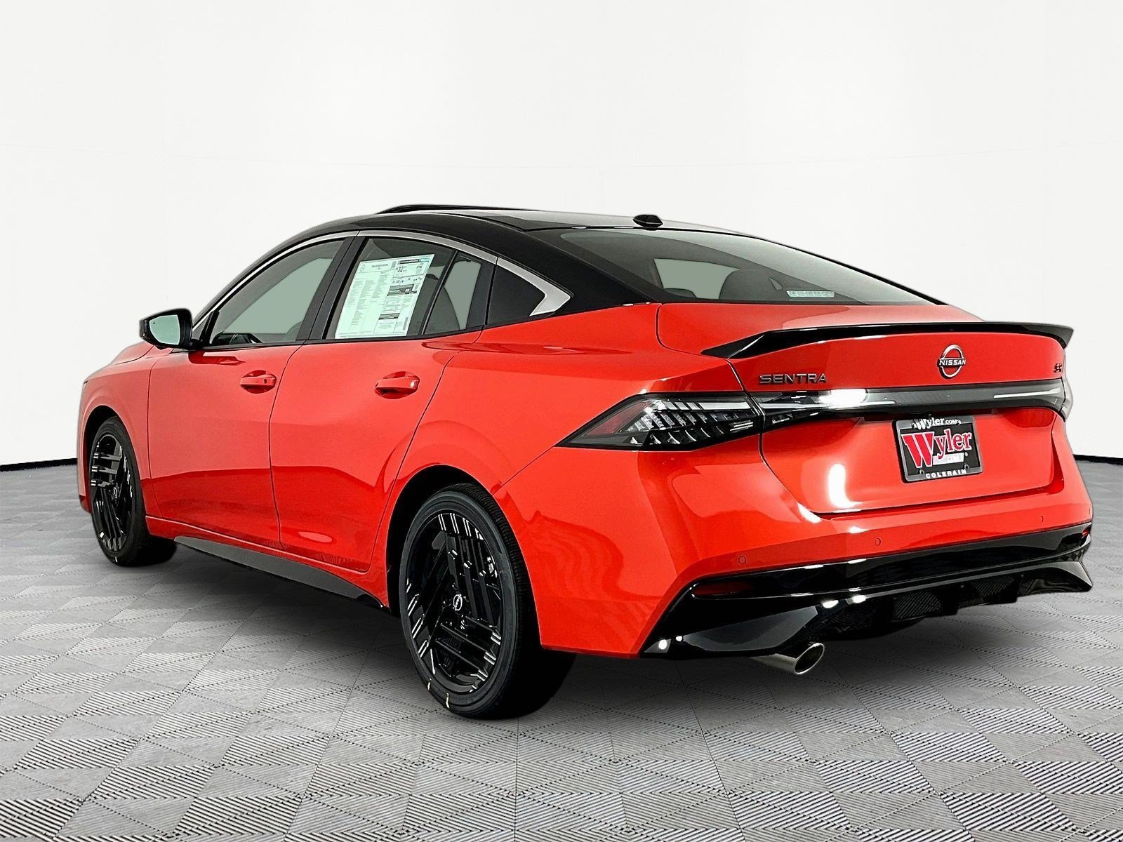 New 2026 Nissan Sentra SR w/ SR Premium Package FWD image 4