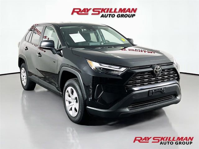 Used 2024 Toyota RAV4 LE image 1