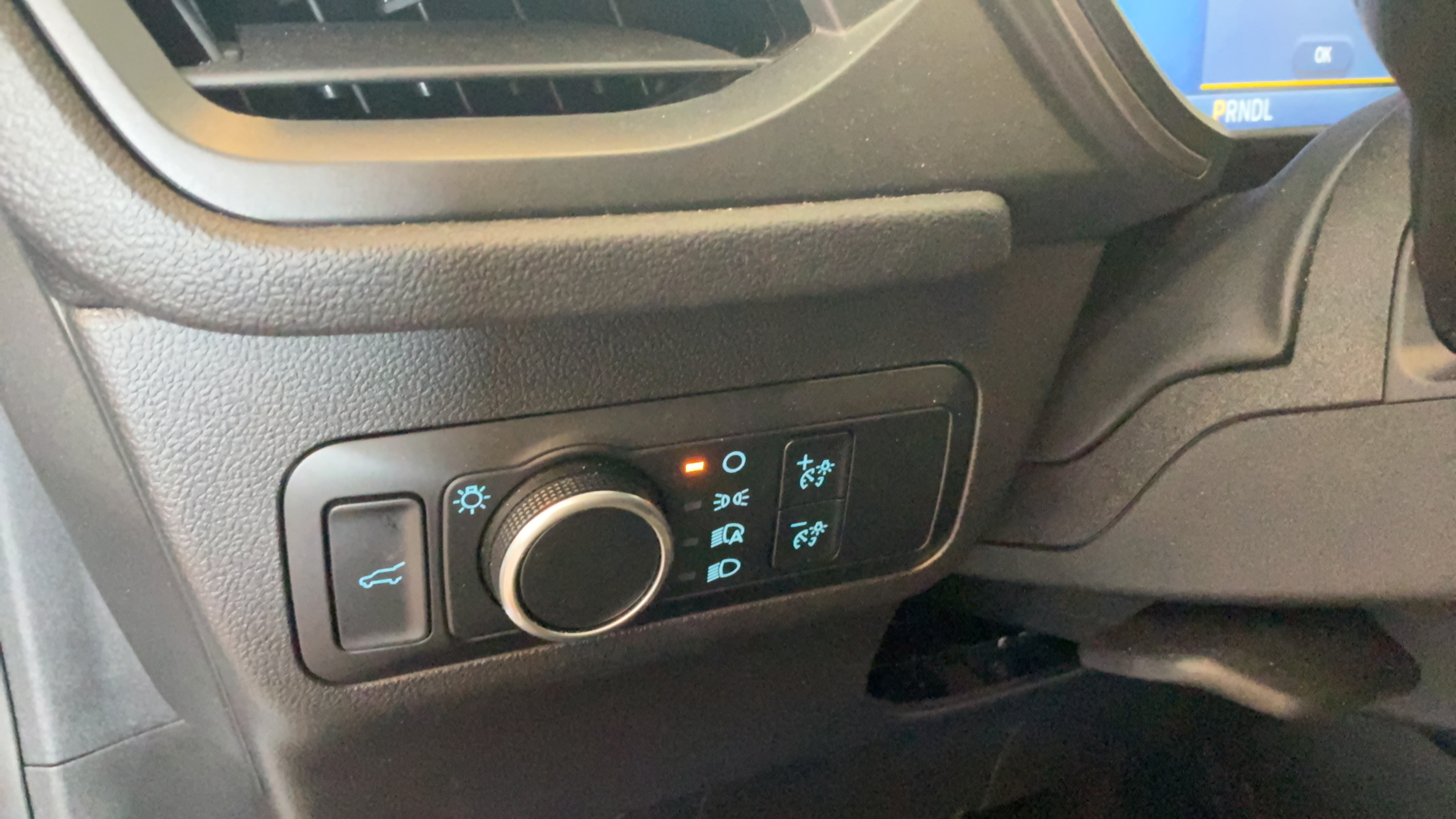 Used 2024 Ford Escape Active w/ Cold Weather Package FWD image 20