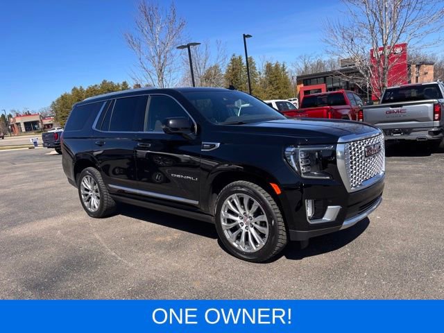 Used 2023 GMC Yukon Denali w/ Advanced Technology Package AWD/4WD image 3