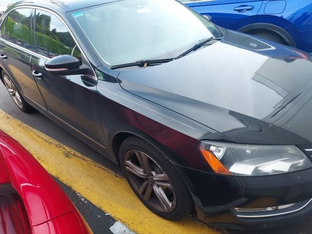 Used 2014 Volkswagen Passat TDI SE FWD image 4