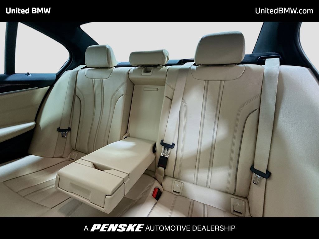 Used 2019 BMW 540i RWD image 13