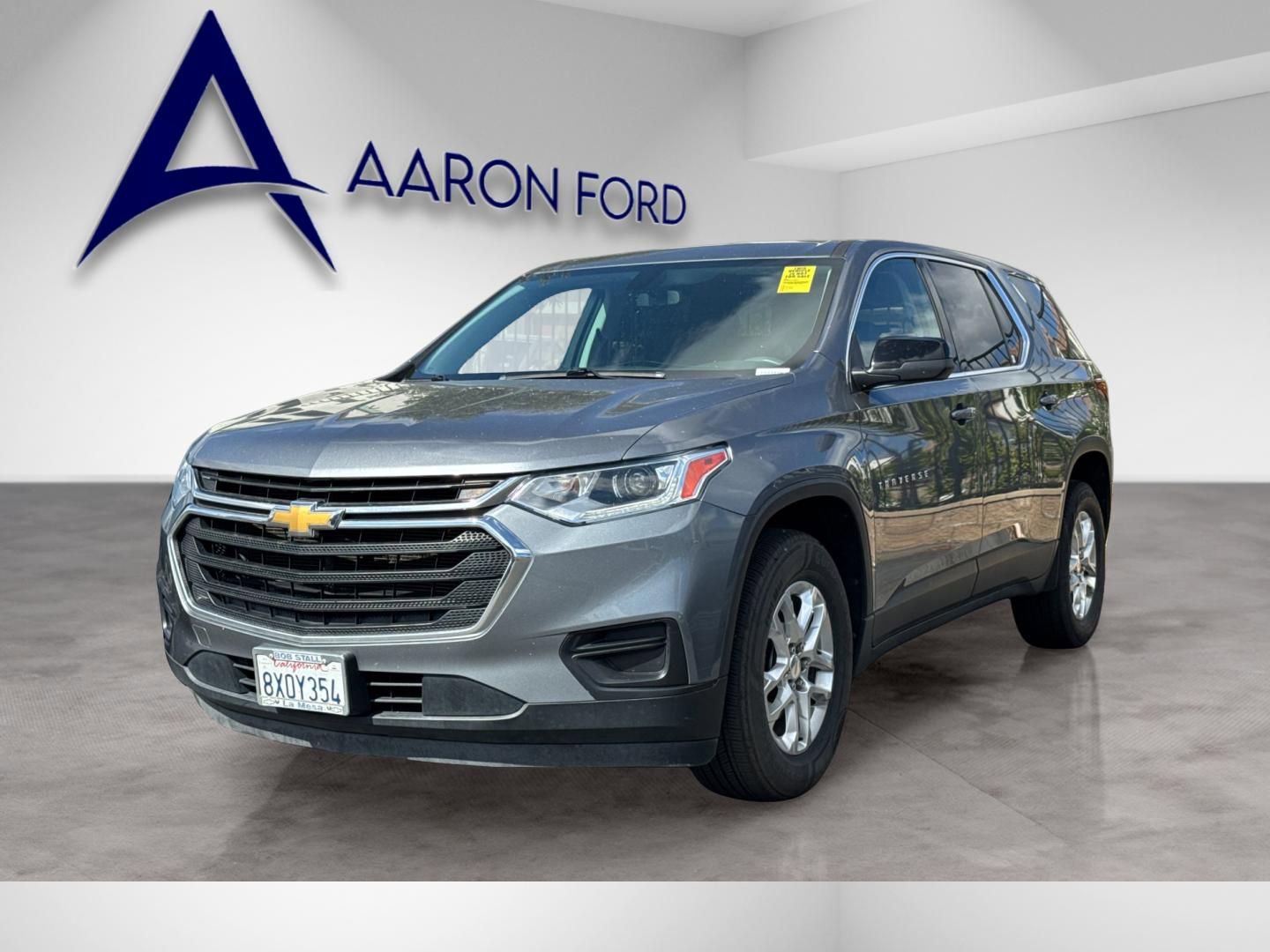 Used 2021 Chevrolet Traverse LS image 2
