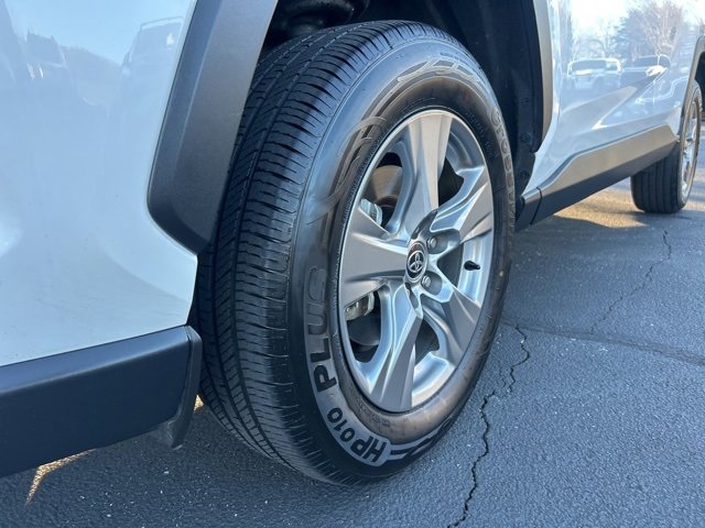 Used 2024 Toyota RAV4 XLE image 12