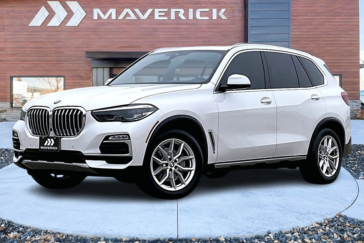 Used 2020 BMW X5 xDrive40i w/ Premium Package image 3