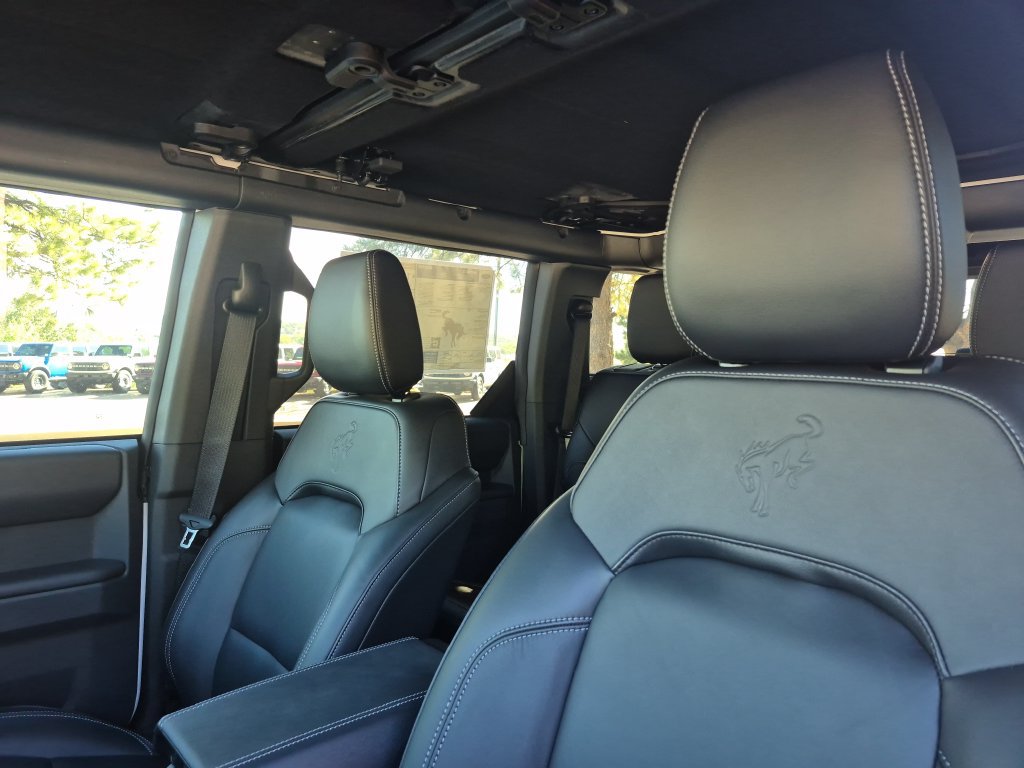 New 2026 Ford Bronco Outer Banks w/ Sasquatch Package AWD/4WD image 12