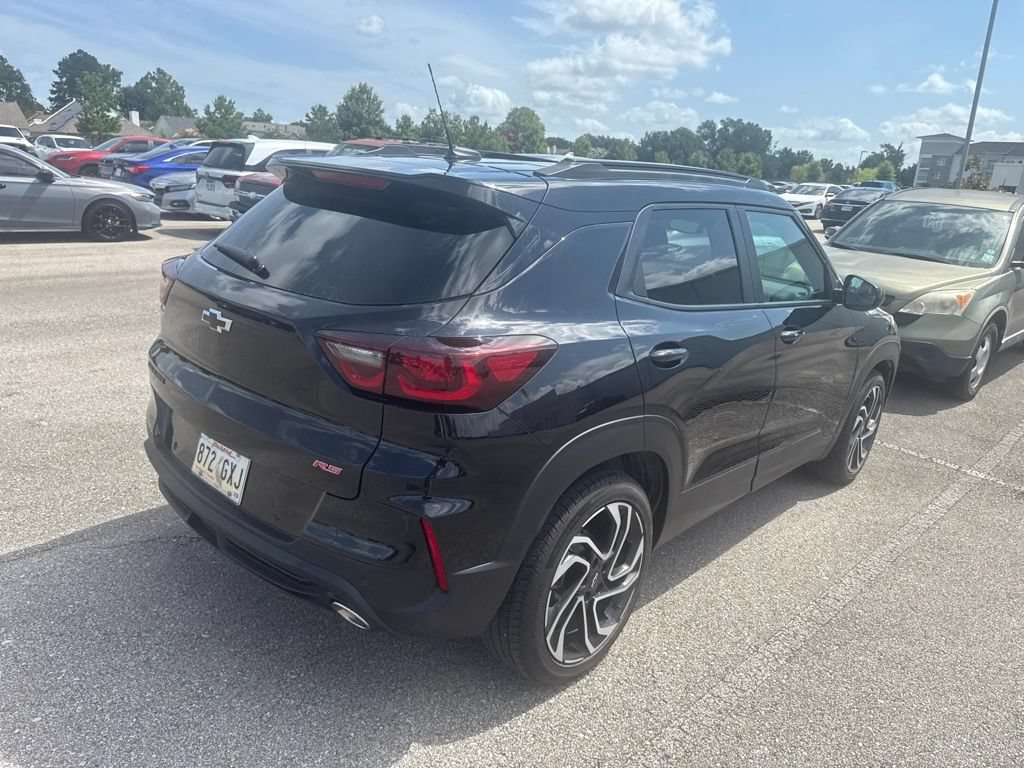 Used 2024 Chevrolet TrailBlazer RS w/ Convenience Package FWD image 4