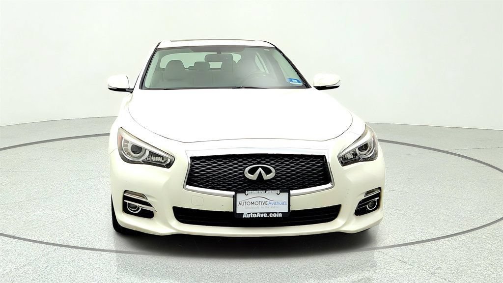Used 2016 INFINITI Q50 Premium w/ 2.0T Premium Plus Package AWD/4WD image 2
