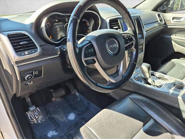 Used 2018 Jeep Grand Cherokee Limited AWD/4WD image 10