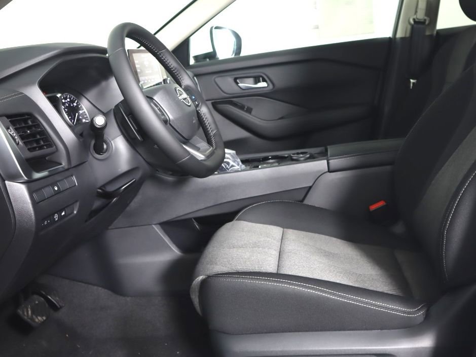 New 2026 Nissan Rogue SV AWD/4WD image 11