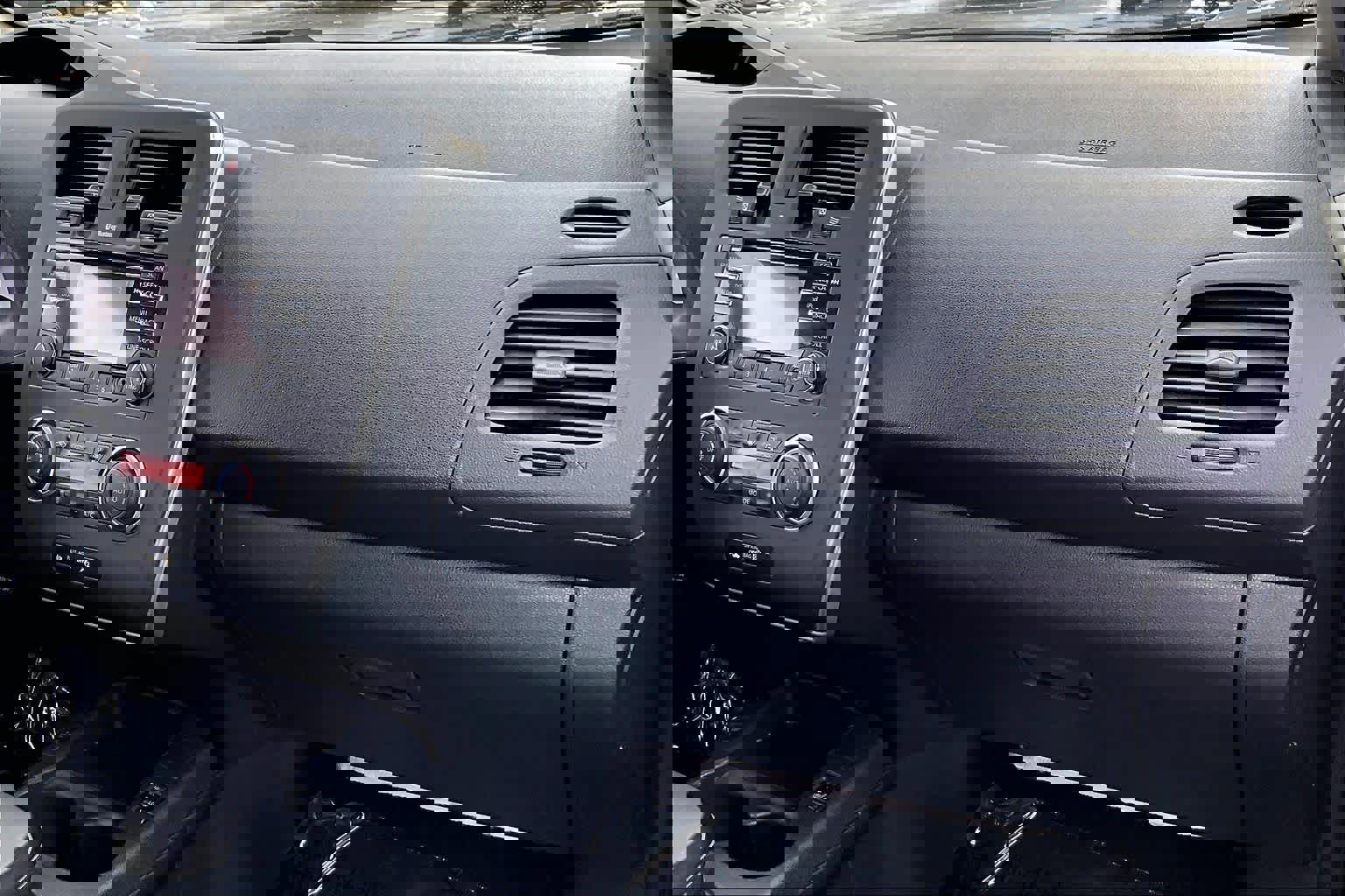 Used 2015 Nissan Leaf S w/ Charge Package image 17