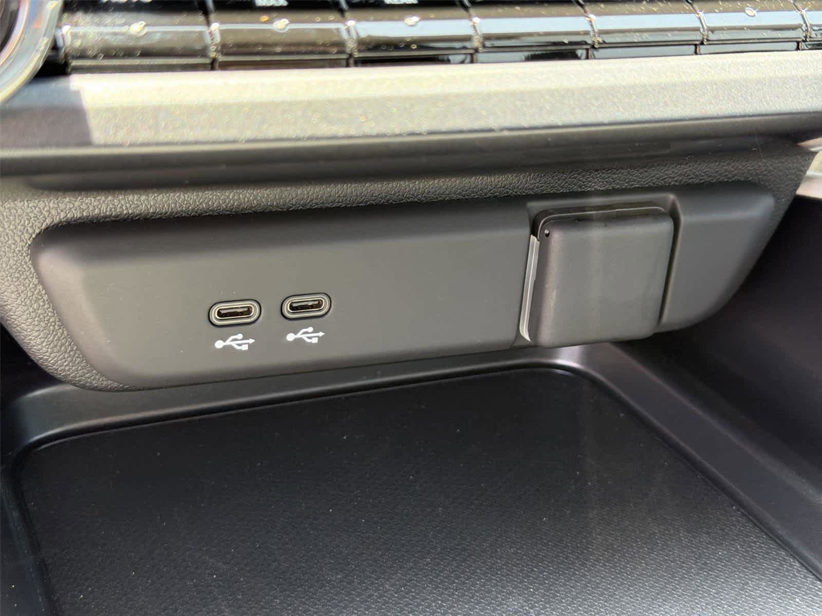 Used 2024 Acura ZDX Type S AWD/4WD image 36