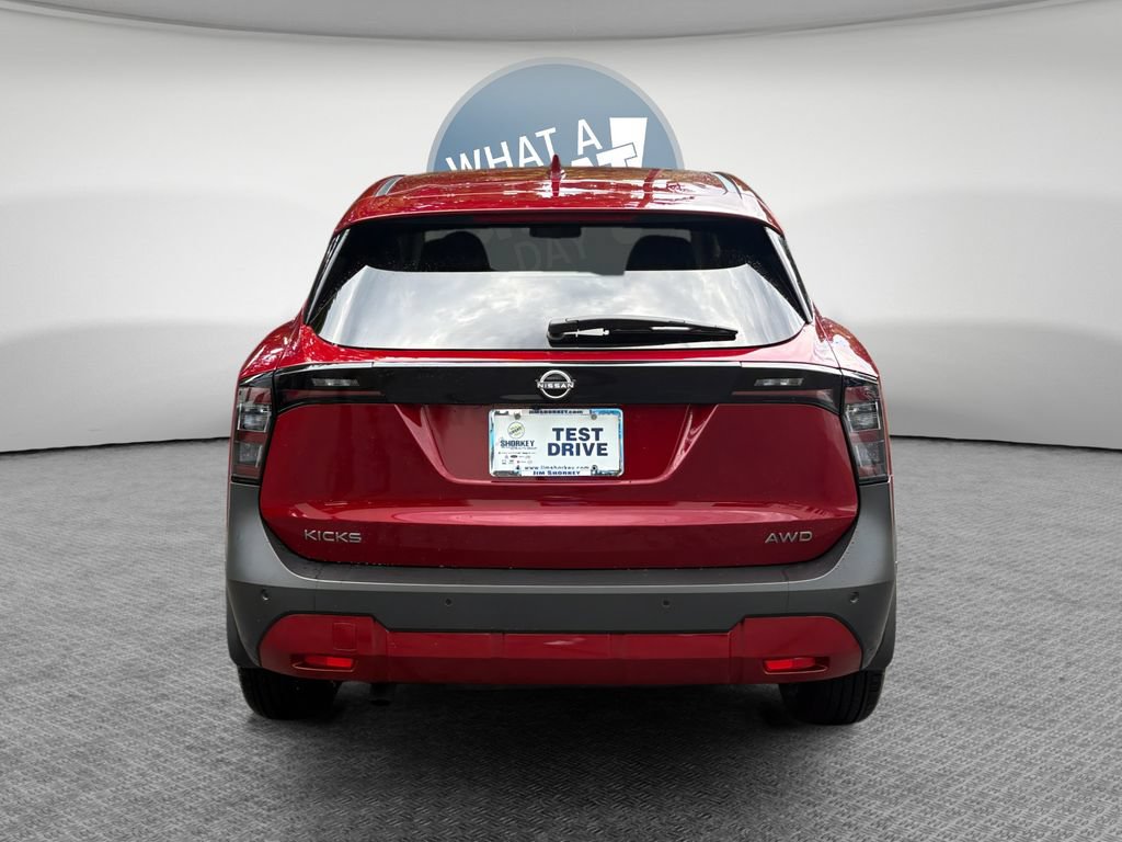 Used 2025 Nissan Kicks SV AWD/4WD image 5