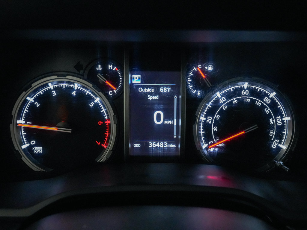 Used 2023 Toyota 4Runner TRD Off-Road Premium w/ Off Road Premium Plus Package AWD/4WD image 13