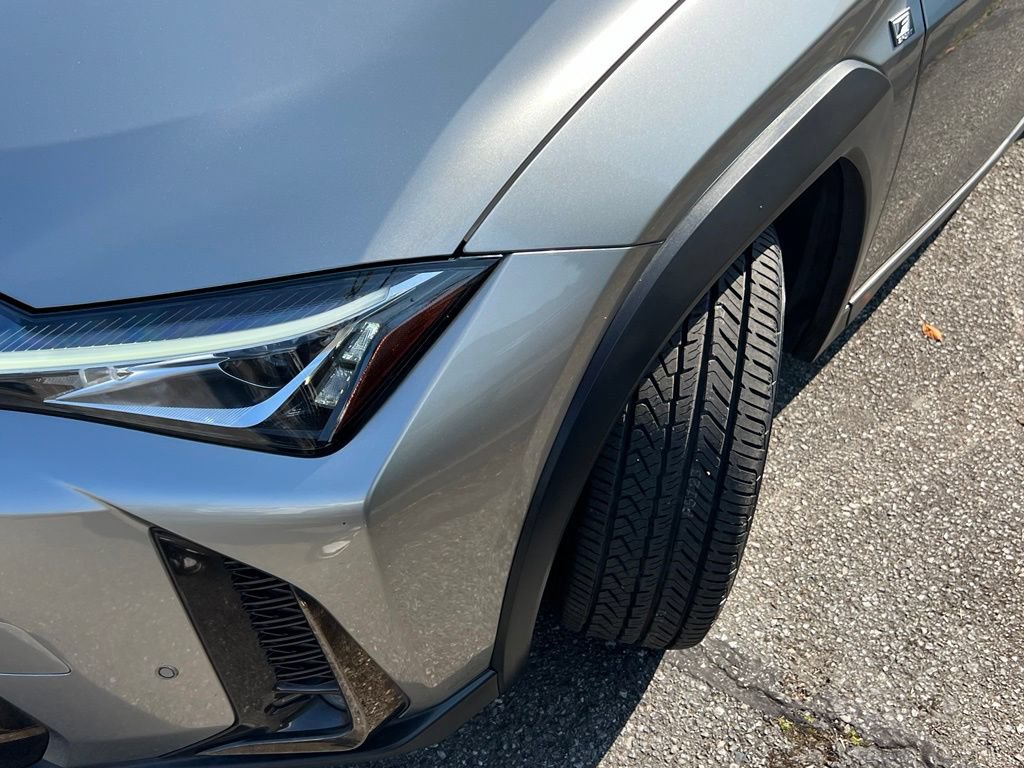 Used 2021 Lexus UX 250h F Sport w/ Accessory Package (Z1) AWD/4WD image 3