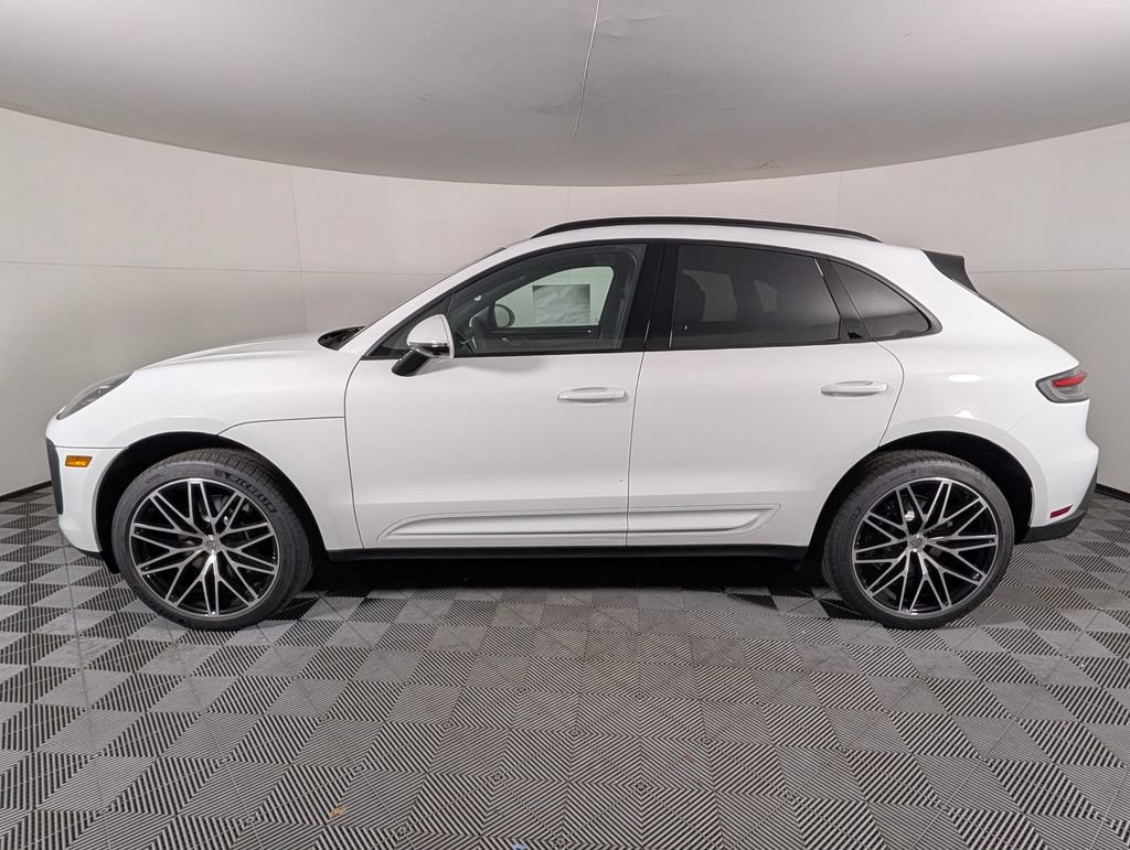 New 2026 Porsche Macan AWD/4WD image 2