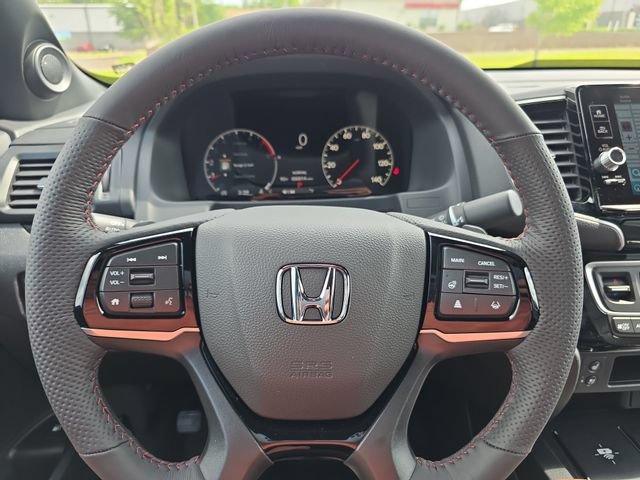 New 2026 Honda Ridgeline Black Edition image 10