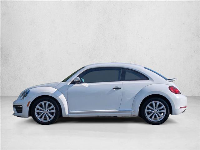Used 2017 Volkswagen Beetle 1.8T Classic FWD image 9