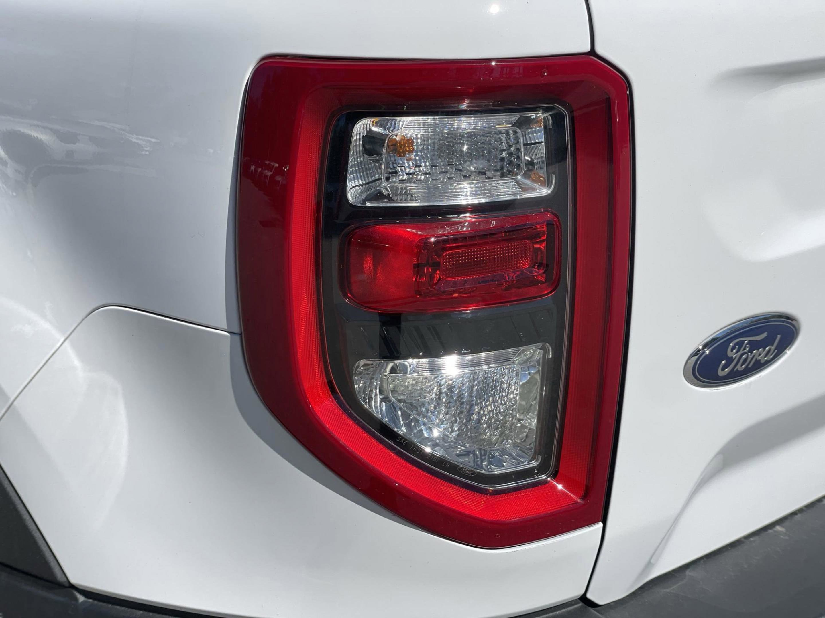 Used 2024 Ford Bronco Sport Badlands image 7