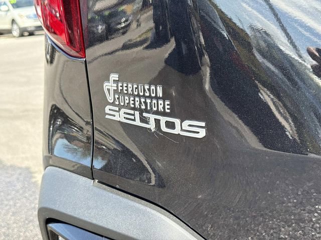 New 2026 Kia Seltos SX w/ SX Sunroof Package image 6