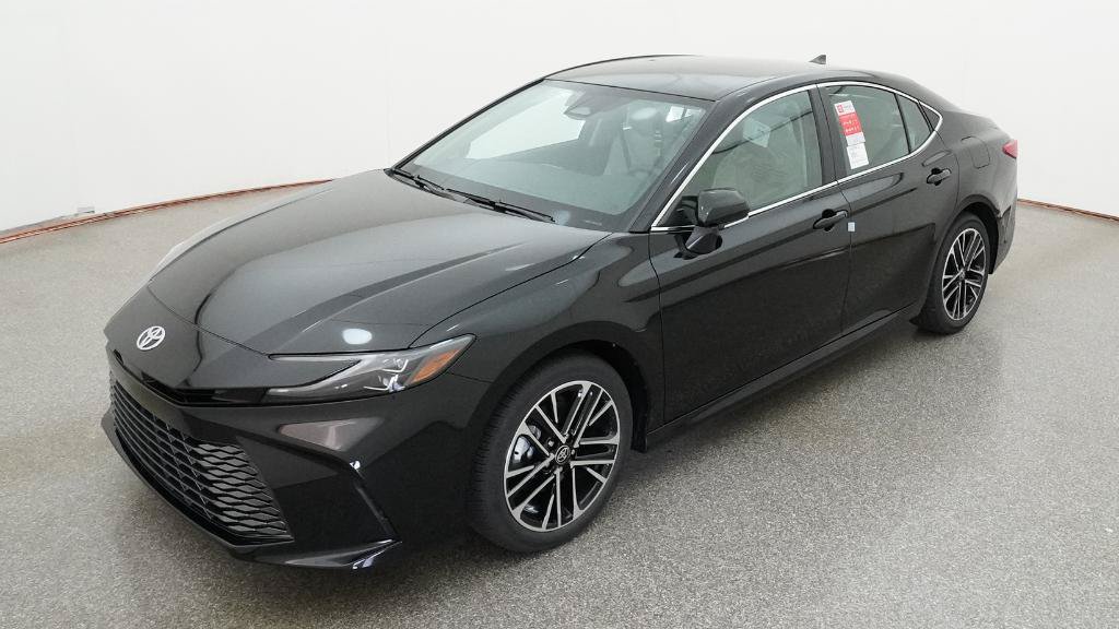 New 2026 Toyota Camry XLE FWD image 32