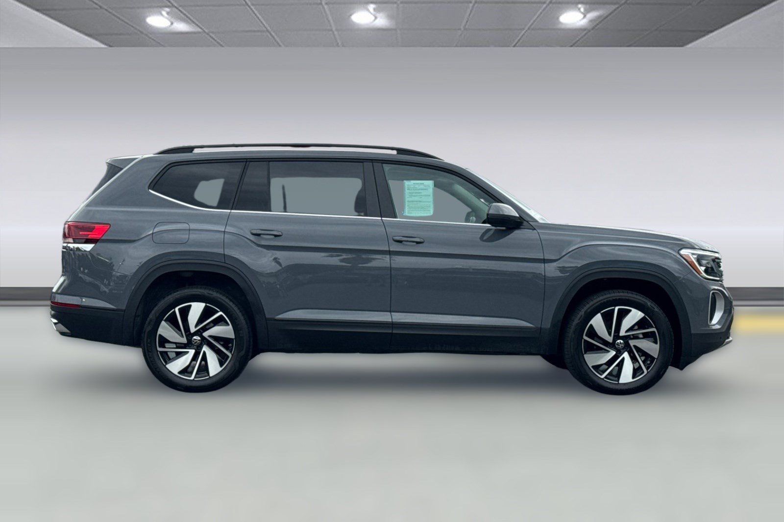 Used 2026 Volkswagen Atlas SE AWD/4WD image 8