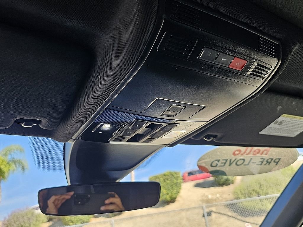 Used 2024 Volkswagen Tiguan SE R-Line image 29