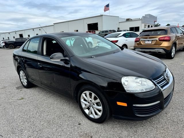 Used 2010 Volkswagen Jetta Limited Edition FWD image 11