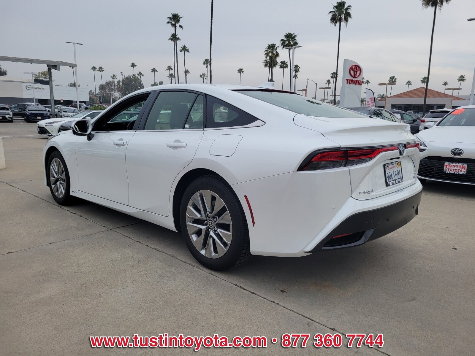 Certified 2024 Toyota Mirai XLE image 6