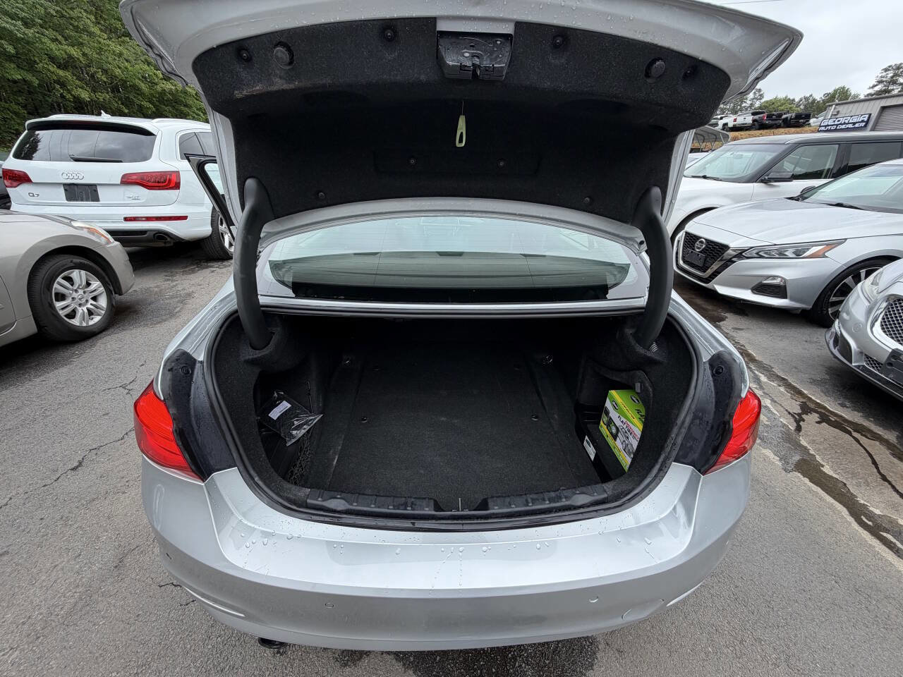 Used 2017 BMW 320i Sedan w/ Premium Package RWD image 7