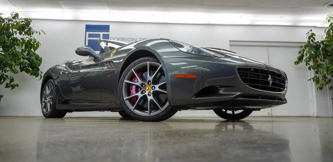 Used 2011 Ferrari California Base 2dr Convertible image 57