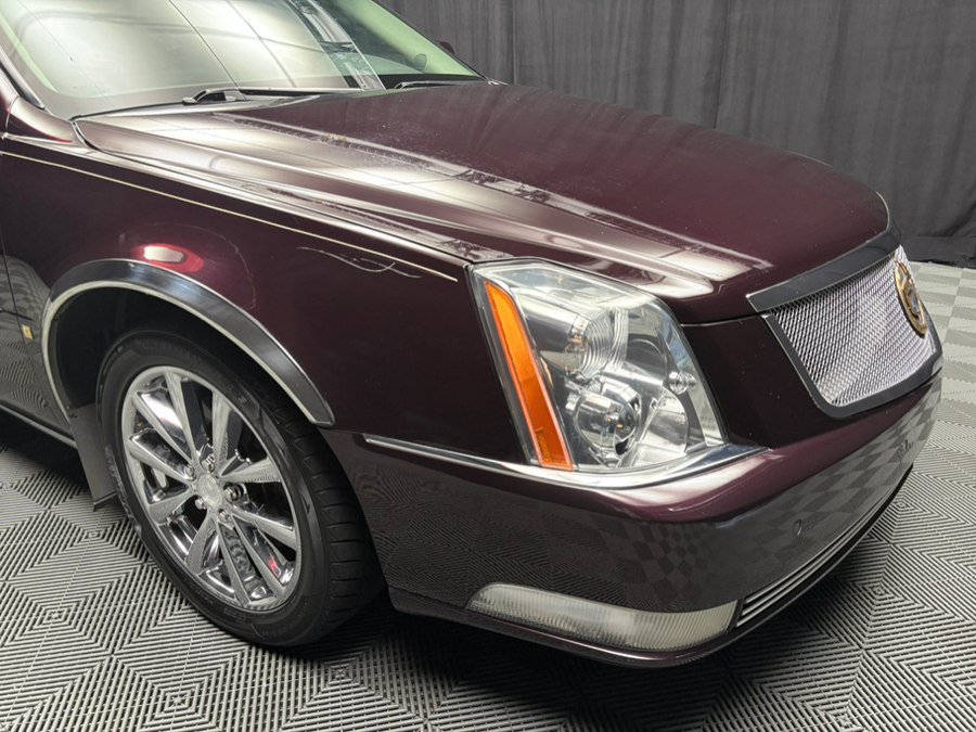 Used 2008 Cadillac DTS Luxury I FWD image 11